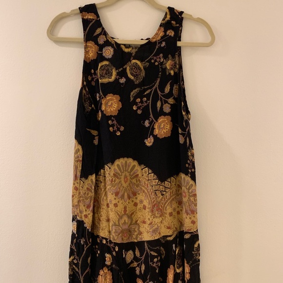 Free People Dresses & Skirts - Free People Patterned Slip Dress